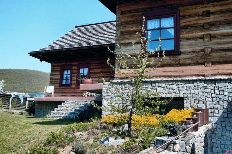 Dworek Mysliwski Laskowka  Exterior photo